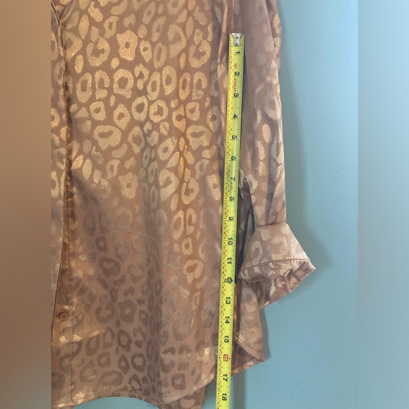 12th Tribe Blouse Long Animal Print Button Down - Picture 5 of 5